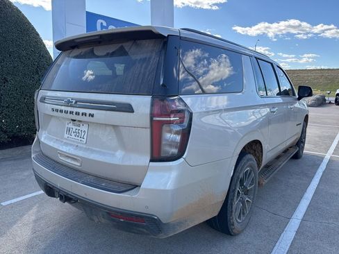 Used 2021 Chevrolet Suburban Z71 w/ Z71 Off-Road Package image 6