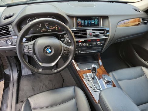 Used 2017 BMW X3 xDrive28i image 14