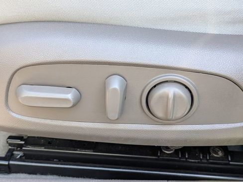 Used 2025 Chevrolet Malibu LT image 20