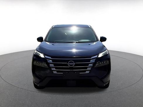Used 2025 Nissan Rogue SV AWD/4WD image 4