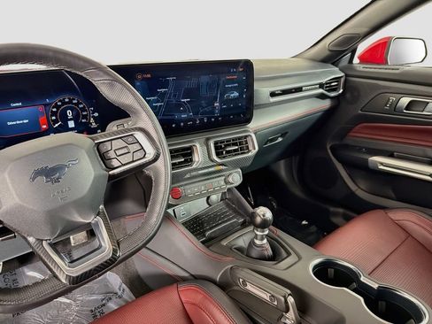 Used 2024 Ford Mustang GT Premium w/ GT Performance Package RWD image 23