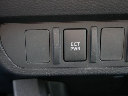Certified 2023 Toyota Tacoma SR AWD/4WD image 21