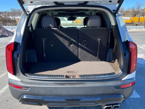 Used 2021 Kia Telluride SX w/ Nightfall Edition Package image 33