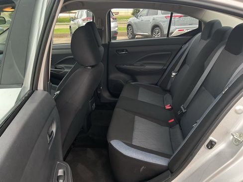 Used 2025 Nissan Versa SV FWD image 11
