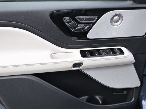 New 2026 Lincoln Aviator Reserve AWD/4WD image 24