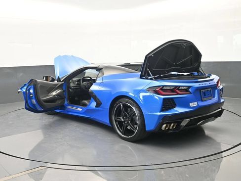 Used 2024 Chevrolet Corvette Stingray Convertible w/ 1LT RWD image 65