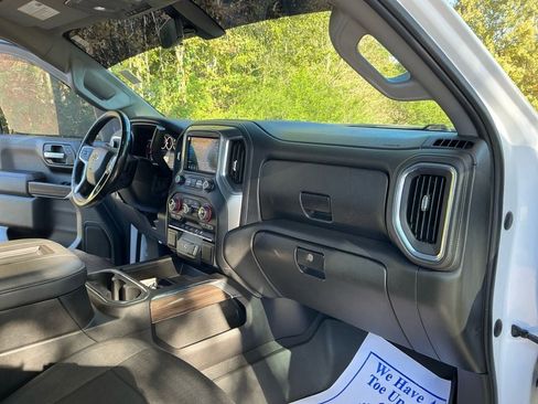 Used 2021 Chevrolet Silverado 1500 LT Trail Boss w/ LPO, Dark Essentials Package image 23