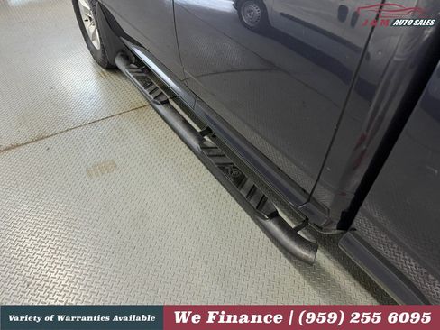 Used 2018 RAM 1500 Express AWD/4WD image 17