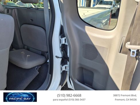 Used 2019 Nissan Frontier S RWD image 12