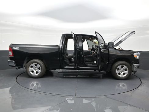 Used 2020 RAM 1500 Big Horn AWD/4WD image 29