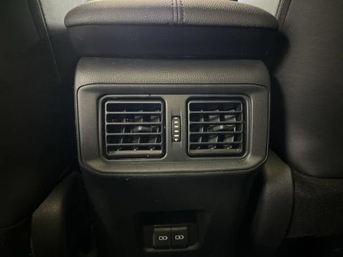 Used 2023 Toyota RAV4 XSE AWD/4WD image 22