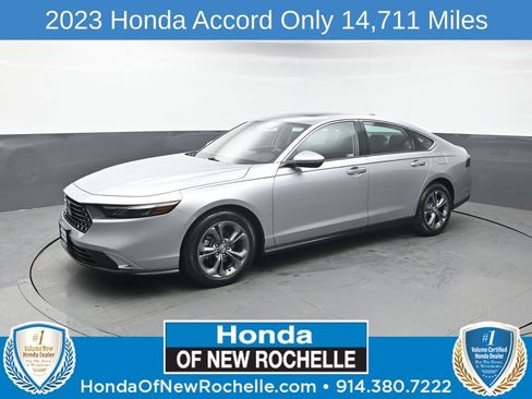 Used 2023 Honda Accord EX image 1