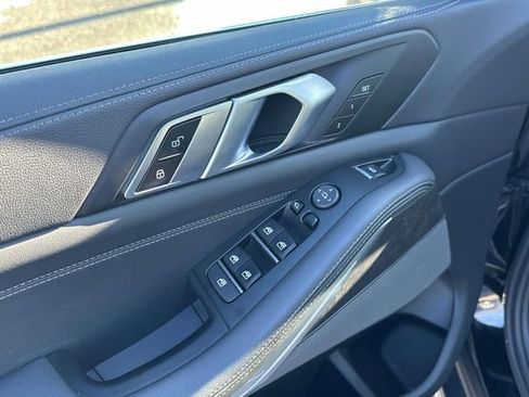 Certified 2023 BMW X5 xDrive40i image 24