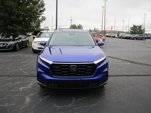 Used 2024 Honda CR-V EX image 2