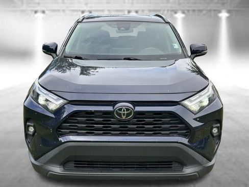 Used 2023 Toyota RAV4 XLE Premium AWD/4WD image 2