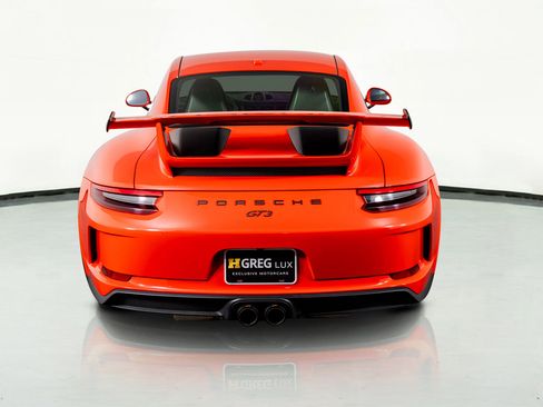 Used 2018 Porsche 911 GT3 image 11