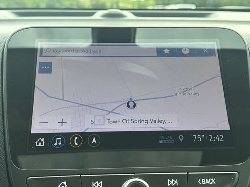 Certified 2019 Chevrolet Equinox LT w/ Sun & Navigation Package AWD/4WD image 17