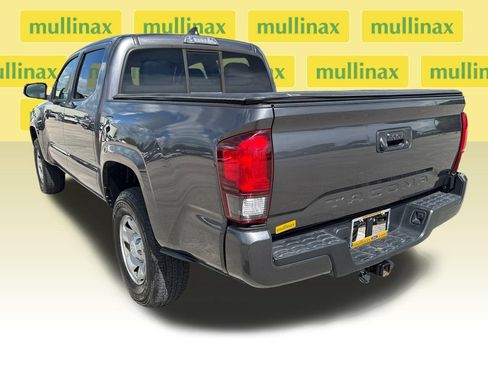 Used 2022 Toyota Tacoma SR w/ SR Convenience Package RWD image 8
