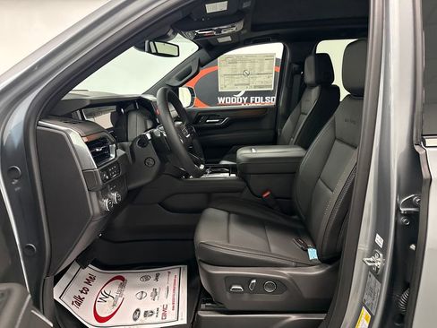 New 2026 GMC Yukon XL Denali w/ Sun & Power Step Package RWD image 8
