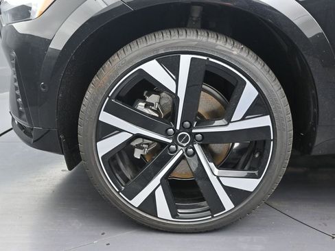 New 2026 Volvo XC60 T8 Ultra AWD/4WD image 9