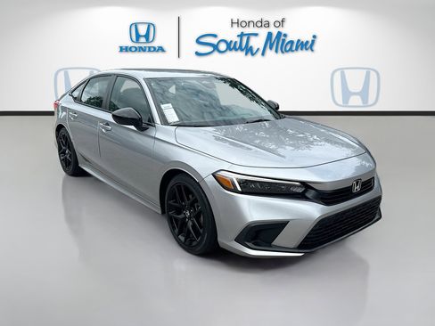 Used 2023 Honda Civic Sport image 1