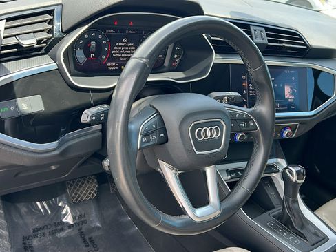 Used 2022 Audi Q3 2.0T Premium Plus AWD/4WD image 10
