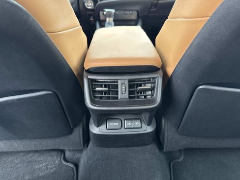 Certified 2024 Lexus ES 350 w/ Premium Package image 15