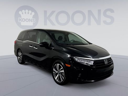 Used 2023 Honda Odyssey Touring image 10