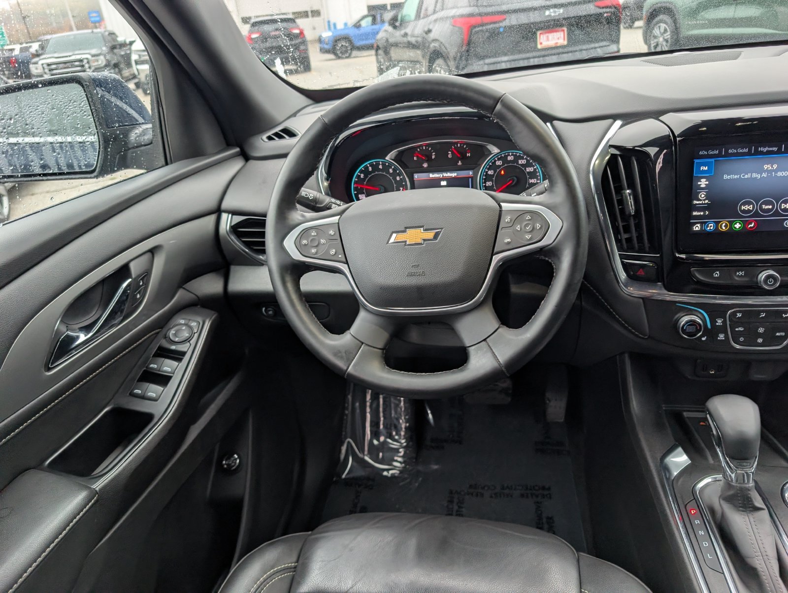 Used 2023 Chevrolet Traverse LT AWD/4WD image 20