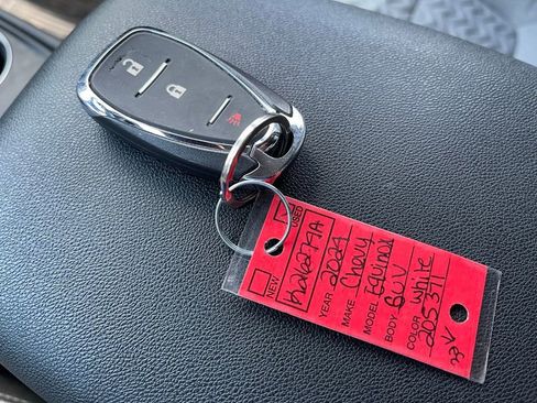 Used 2024 Chevrolet Equinox LS w/ LS Convenience Package image 21