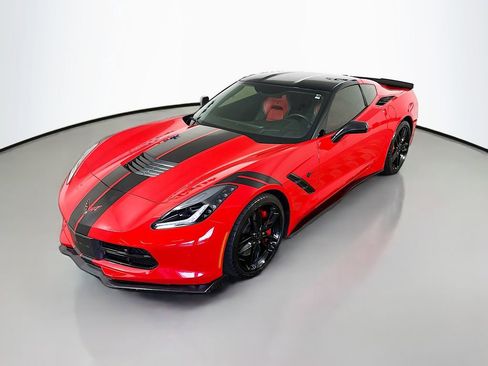Used 2017 Chevrolet Corvette Stingray Coupe image 38