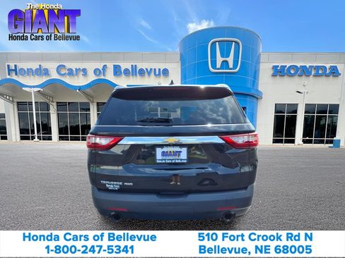 Used 2020 Chevrolet Traverse LS AWD/4WD image 6