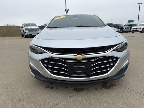 Used 2019 Chevrolet Malibu LS w/ LPO, Convenience Package 1 image 10