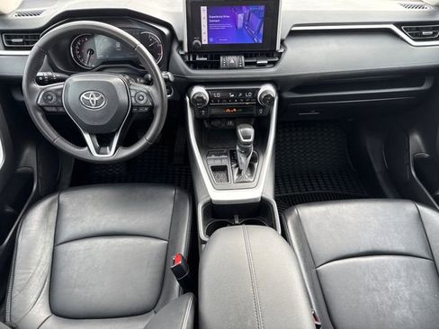 Used 2024 Toyota RAV4 XLE Premium FWD image 11