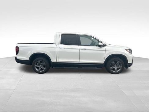 Used 2023 Honda Ridgeline RTL-E image 9