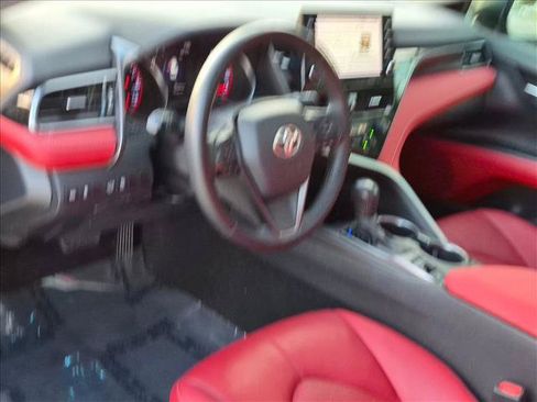 Used 2021 Toyota Camry XSE FWD image 9