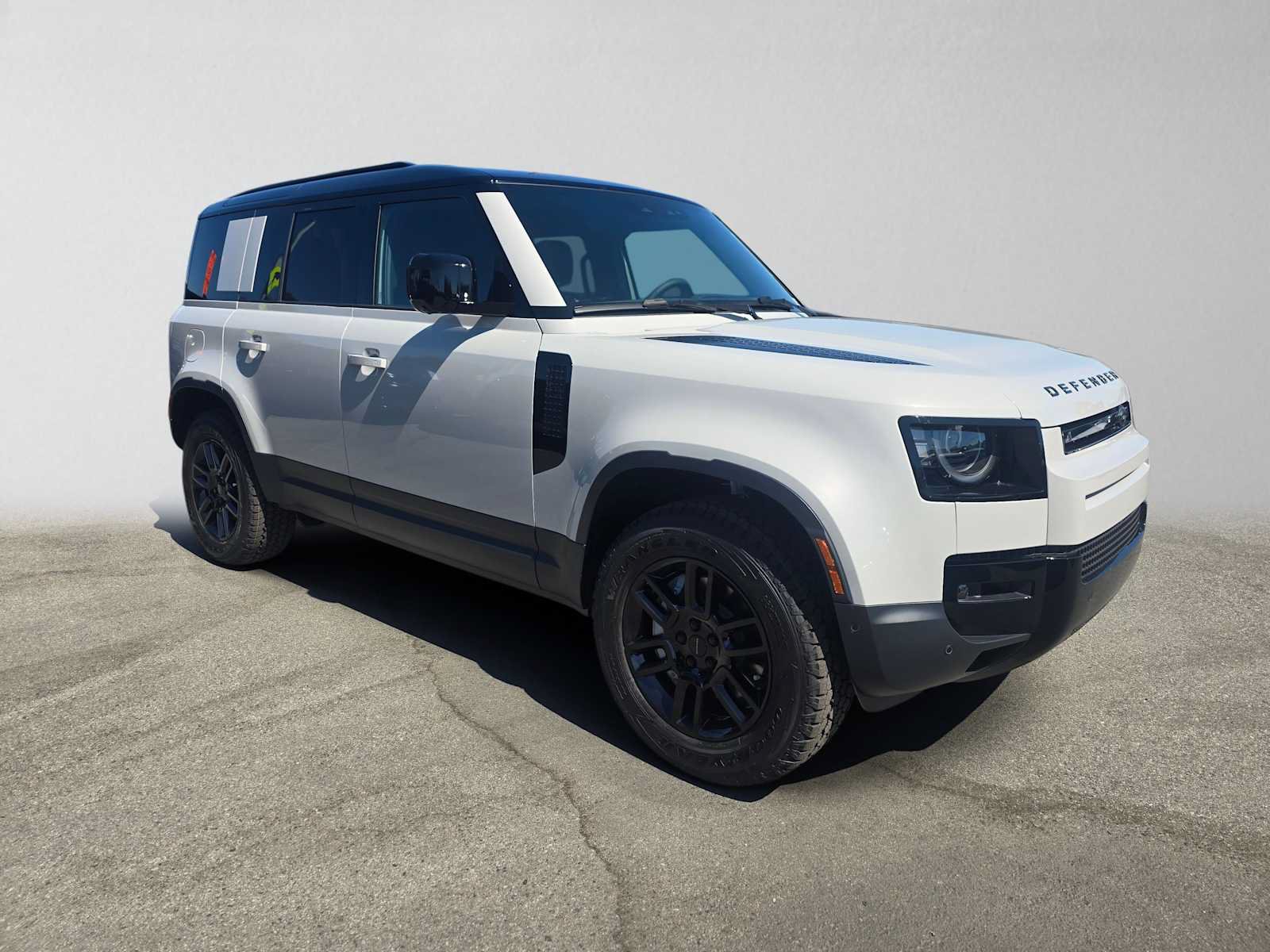 New 2026 Land Rover Defender 110 S AWD/4WD image 7