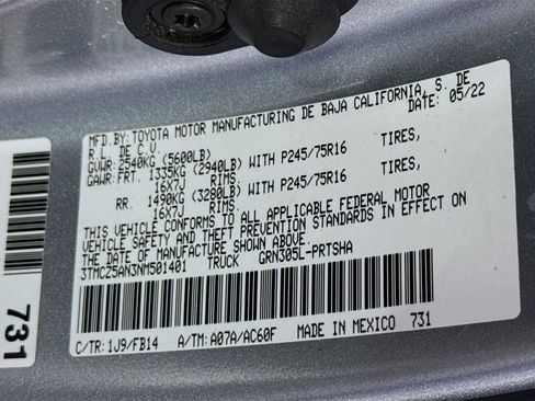 Used 2022 Toyota Tacoma SR AWD/4WD image 39
