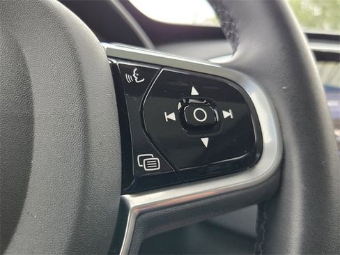 Used 2023 Volvo XC90 T8 Ultimate w/ Lounge Package image 26