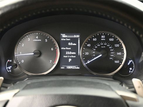 Used 2017 Lexus IS 200t w/ Premium Package image 8