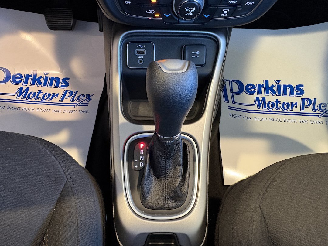 Used 2020 Jeep Compass Sport FWD image 17