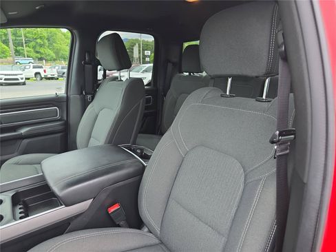 Used 2022 RAM 1500 Big Horn RWD image 20