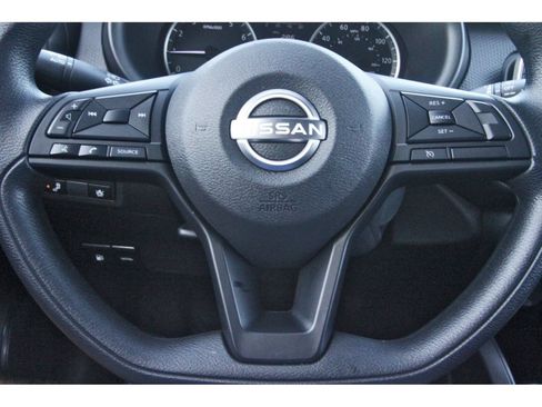 Certified 2025 Nissan Kicks Play S FWD image 18