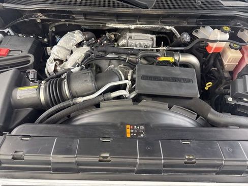 Used 2021 Chevrolet Silverado 2500 LTZ w/ LTZ Premium Package image 21