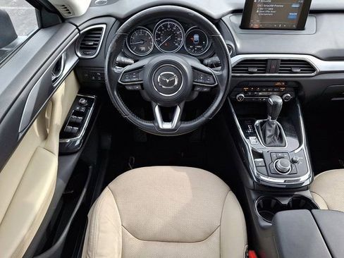 Used 2019 MAZDA CX-9 Touring w/ Touring Premium Package image 14