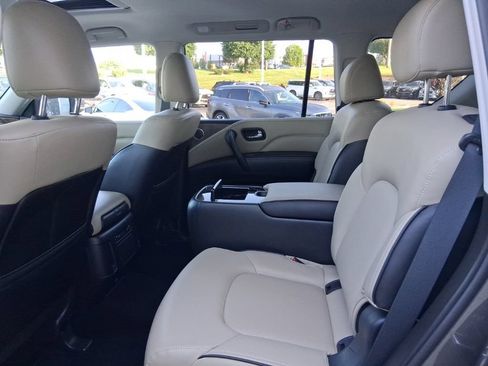 Certified 2024 INFINITI QX80 Premium Select w/ Cargo Package AWD/4WD image 29