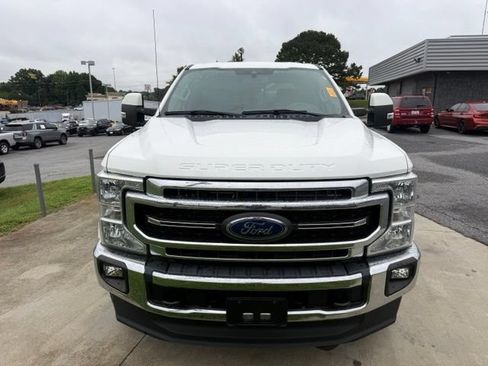Used 2021 Ford F250 Lariat w/ Lariat Value Package AWD/4WD image 3