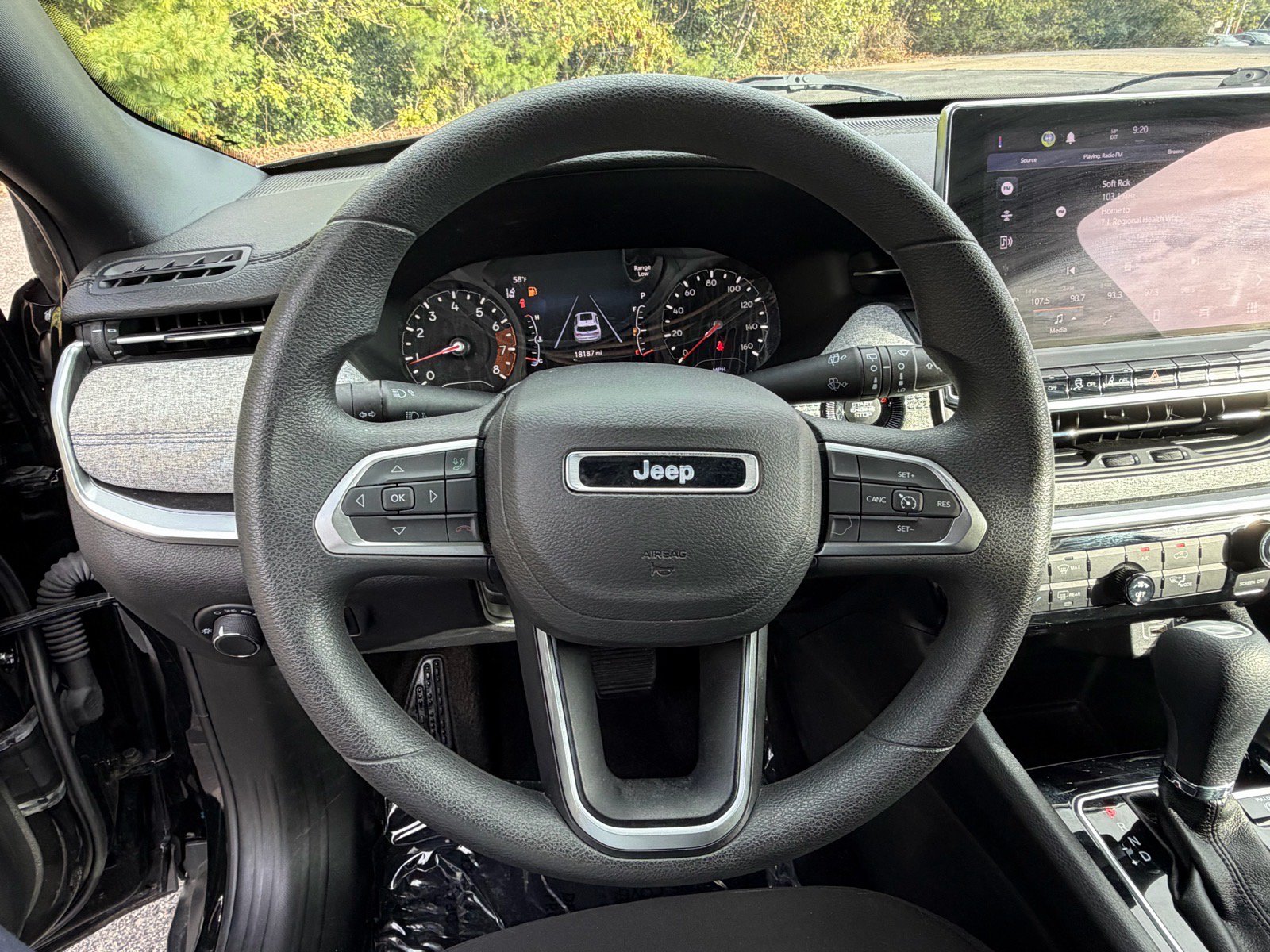 Used 2023 Jeep Compass Sport AWD/4WD image 26