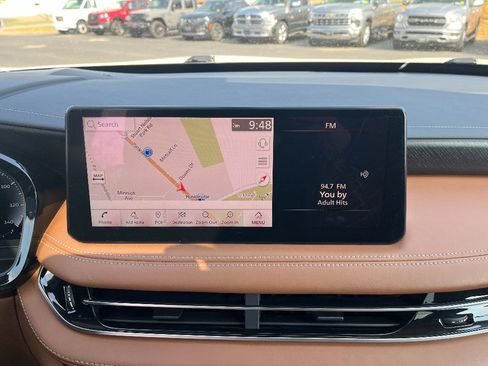 Used 2025 INFINITI QX60 Sensory w/ Vision Package image 37