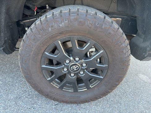 Used 2026 Toyota 4Runner SR5 image 13